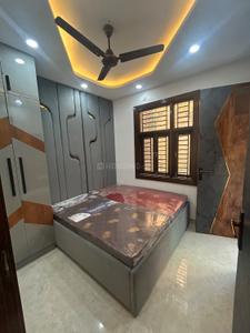 Bedroom Image of 600 Sq.ft 2 BHK Builder Floor for rent in Matiala New Delhi for Rs. 18500