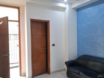 Bedroom Image of 1000 Sq.ft 2 BHK Apartment / Flat for sale in Avenue 1, Sector 73 Noida for Rs. 3580000