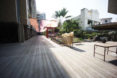 Balcony Image of 1170 Sq.ft 3 BHK Apartment / Flat for sale in Parimal Exotica, Naroda Ahmedabad for Rs. 8050000