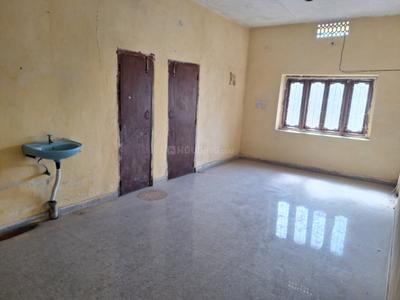 Hall Image of 800 Sq.ft 1 BHK Builder Floor for rent in Ishaq Chack Bhagalpur for Rs. 4000