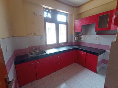 Kitchen Image of 1425 Sq.ft 3 BHK Apartment / Flat for rent in Omicron I Greater Noida for Rs. 19000