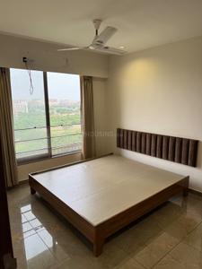 Bedroom Image of 1172 Sq.ft 3.5 BHK Apartment / Flat for rent in Malabar Exotica, Vaishno Devi Circle Ahmedabad for Rs. 43000