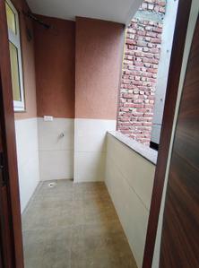 Balcony Image of 850 Sq.ft 2 BHK Builder Floor for sale in Vikaspuri New Delhi for Rs. 11500000