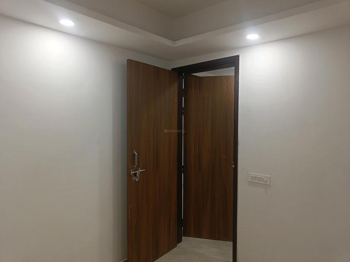 Saket Bedroom 1
