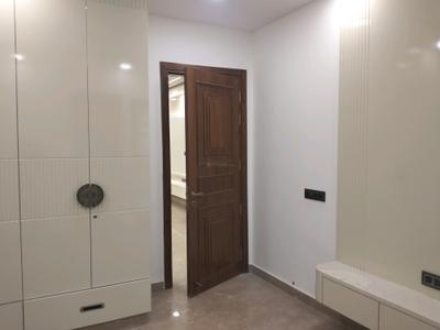Bedroom Image of 1440 Sq.ft 3 BHK Builder Floor for sale in Mukherjee Nagar New Delhi for Rs. 25000000