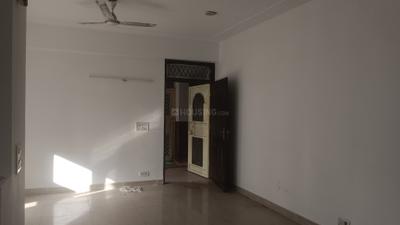 Living Room Image of 1170 Sq.ft 2 BHK Apartment / Flat for rent in Crossings GH7 Crossings Republik, Crossings Republik Ghaziabad for Rs. 21000