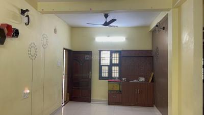 Hall Image of 840 Sq.ft 2 BHK Apartment / Flat for rent in Medavakkam Chennai for Rs. 20000