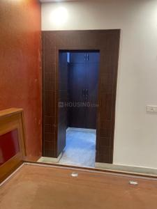 Bedroom Image of 2030 Sq.ft 3 BHK Builder Floor for rent in Sector 46 Noida for Rs. 50000