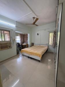 Bedroom Image of 1500 Sq.ft 3 BHK Apartment / Flat for sale in Raj Navin Asha CHS, Dadar East Mumbai for Rs. 46000000