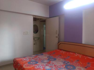 Bedroom Image of 1000 Sq.ft 2 BHK Apartment / Flat for rent in Kandivali West Mumbai for Rs. 53000