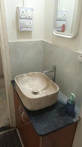Bathroom Image of 590 Sq.ft 1 BHK Apartment / Flat for rent in Siddheshwar Nagar Cooperative Housing Society, Tingre Nagar Pune for Rs. 18000