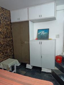 Bedroom Image of 1000 Sq.ft 1 BHK Builder Floor for rent in Green Park New Delhi for Rs. 40000