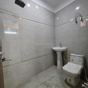 Image of 950 Sq.ft 2 BHK Apartment / Flat for sale in Shastri Nagar, Ghaziabad for Rs. 3516000
