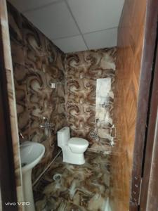 Bathroom Image of 1100 Sq.ft 2 BHK Apartment / Flat for sale in Vihaan Green Heaven, Noida Extension Greater Noida for Rs. 4190000