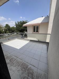 Balcony Image of 2700 Sq.ft 3.5 BHK Independent House for rent in Thaltej Ahmedabad for Rs. 85000