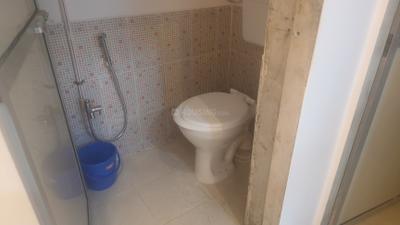 Bathroom Image of 380 Sq.ft 1 BHK Apartment / Flat for rent in Bhandup West Mumbai for Rs. 23000