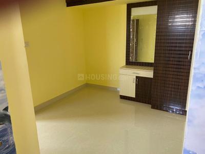 Living Room Image of 700 Sq.ft 1 BHK Builder Floor for rent in Hebbal Kempapura Bengaluru for Rs. 11000