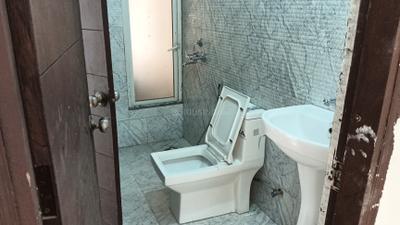 Image of 910 Sq.ft 2.5 BHK Apartment / Flat for rent in Prateek Grand City, Siddharth Vihar, Ghaziabad for Rs. 26000