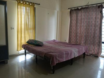Bedroom Image of 1150 Sq.ft 2 BHK Apartment / Flat for rent in Magarpatta Iris, Magarpatta City Pune for Rs. 36000