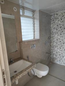 Bathroom Image of 1200 Sq.ft 3 BHK Apartment / Flat for sale in Chembur Mumbai for Rs. 45000000
