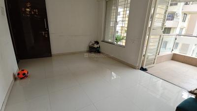 Living Room Image of 950 Sq.ft 2 BHK Apartment / Flat for sale in Mont Vert Oyestra, Wakad Pune for Rs. 8800000