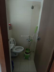 Bathroom Image of 2275 Sq.ft 3.5 BHK Apartment / Flat for sale in Lodha Belmondo, Gahunje Pune for Rs. 35000000