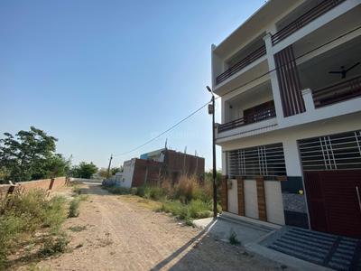 Image of 2500 Sq.ft 9 BHK Apartment / Flat for rent in Ahmamau, Lucknow for Rs. 120000