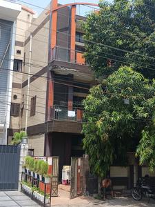 Image of ROOMSOOM PG in Sector 16, Noida