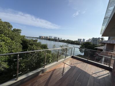 Balcony Image of 3269 Sq.ft 4 BHK Apartment / Flat for sale in Thevara Kochi for Rs. 24999000
