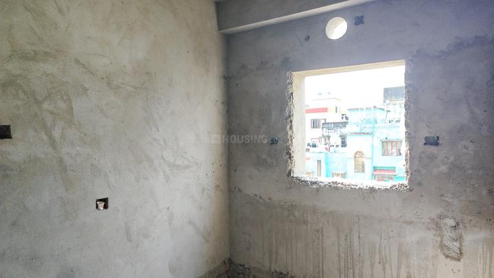 Gayatri Appartment Main Image 1