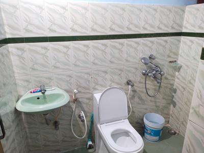 Bathroom Image of sharmas in Pattom, Thiruvananthapuram