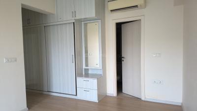 Bedroom Image of 1860 Sq.ft 3 BHK Apartment / Flat for sale in DLF The Skycourt, Sector 86 Gurgaon for Rs. 21900000