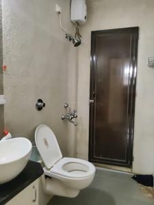 Common Bathroom Image of 951 Sq.ft 2 BHK Apartment / Flat for sale in Thane West Thane for Rs. 10000000