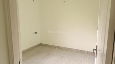 Bedroom Image of 850 Sq.ft 2 BHK Apartment / Flat for sale in Iyyappanthangal Chennai for Rs. 7900000