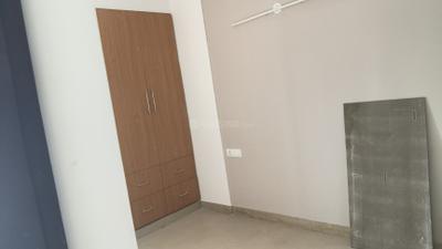 Bedroom Image of 550 Sq.ft 1 BHK Apartment / Flat for rent in Sector 19 Dwarka New Delhi for Rs. 23000