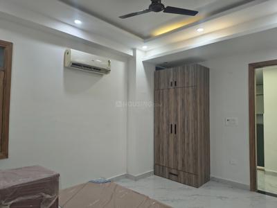 Bedroom Image of 2000 Sq.ft 4 BHK Apartment / Flat for rent in Sector 104 Noida for Rs. 56000