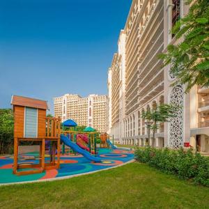 Image of 1928 Sq.ft 3 BHK Apartment / Flat for sale in DLF The Skycourt, Sector 86, Gurgaon for Rs. 27500000