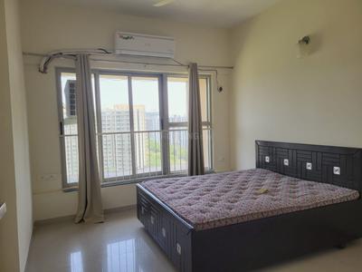 Bedroom Image of 1850 Sq.ft 2.5 BHK Apartment / Flat for rent in Adani The Meadows, Shantigram Ahmedabad for Rs. 46000
