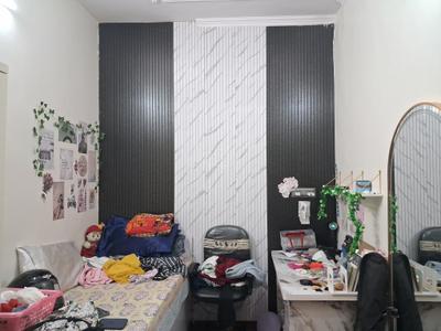 Bedroom Image of 612 Sq.ft 2 BHK Builder Floor for sale in Vishnu Garden New Delhi for Rs. 3700000
