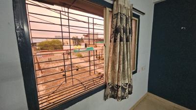 Living Room Image of 750 Sq.ft 1 BHK Apartment / Flat for rent in Khajrana Indore for Rs. 16000
