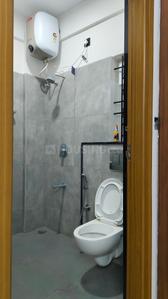 Bathroom Image of 575 Sq.ft 1 BHK Apartment / Flat for rent in Indira Nagar Bengaluru for Rs. 32000