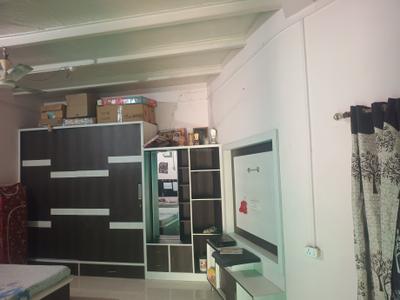 Bedroom Image of 400 Sq.ft 1.5 BHK Builder Floor for rent in Madhavpuri Mathura for Rs. 10000