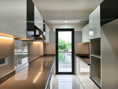 Kitchen Image of 2700 Sq.ft 4 BHK Builder Floor for sale in Sector 43 Gurgaon for Rs. 47100000