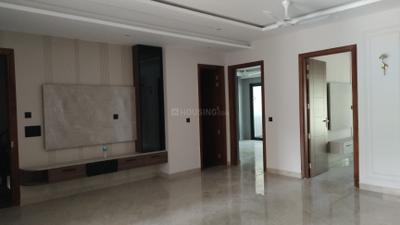 Living Room Image of 2200 Sq.ft 3 BHK Builder Floor for sale in BPTP Amstoria , Sector 102 Gurgaon for Rs. 30000000