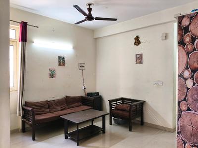 Living Room Image of 910 Sq.ft 1 BHK Apartment / Flat for rent in Pyramid Urban Homes, Sector 70A Gurgaon for Rs. 21700
