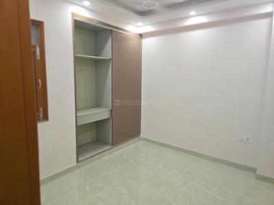 Bedroom Image of 1200 Sq.ft 3 BHK Builder Floor for sale in Shalimar Garden Ghaziabad for Rs. 8500000