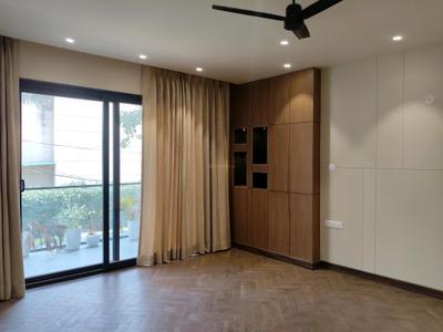 Bedroom Image of 2100 Sq.ft 3.5 BHK Builder Floor for sale in Adani Samsara, Sector 61 Gurgaon for Rs. 39900000