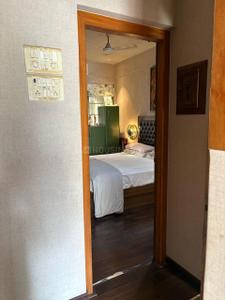 Bedroom Image of 650 Sq.ft 1.5 BHK Apartment / Flat for rent in Bandra West Mumbai for Rs. 135000