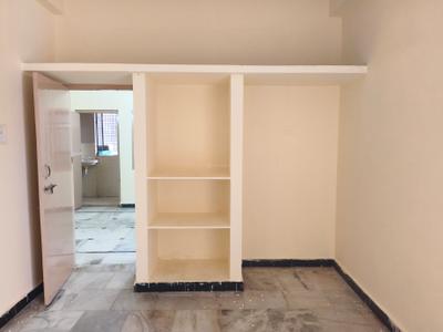 Bedroom Image of 900 Sq.ft 2 BHK Apartment / Flat for rent in Narayanguda Hyderabad for Rs. 18000