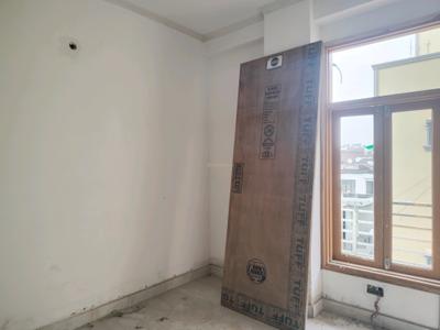 Bedroom Image of 650 Sq.ft 2 BHK Apartment / Flat for sale in Sangam Vihar New Delhi for Rs. 3500000